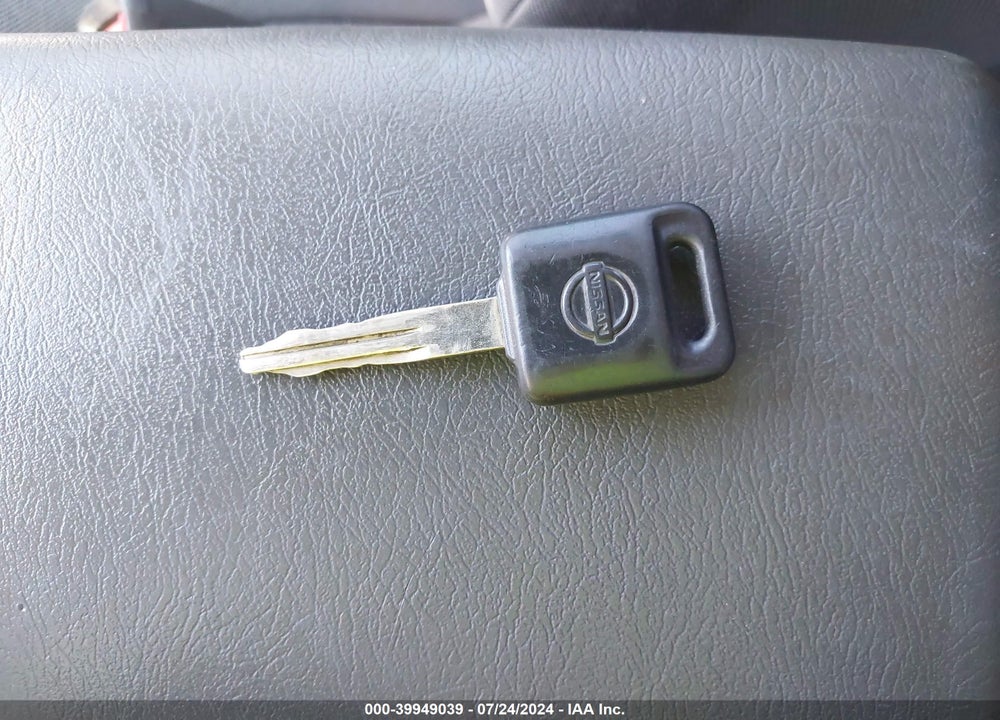 2004 NISSAN XTERRA XE VIN: 5N1ED28Y14C640265