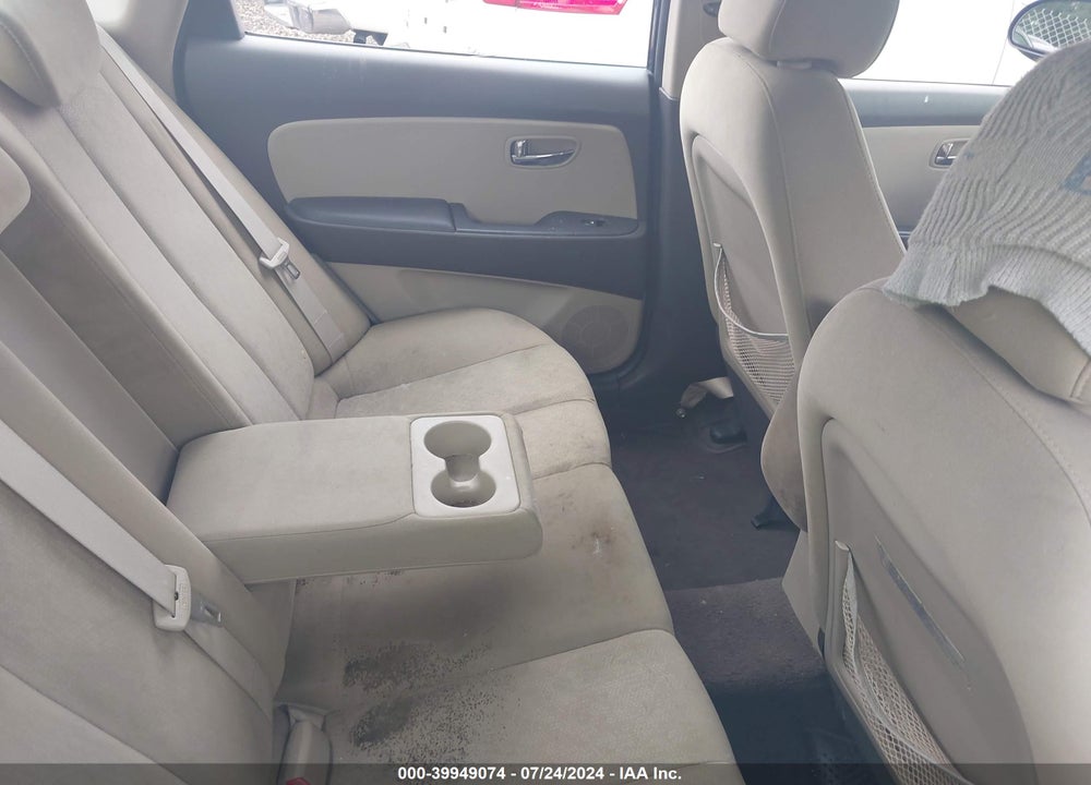 2010 HYUNDAI ELANTRA VIN: KMHDU4AD6AU915617