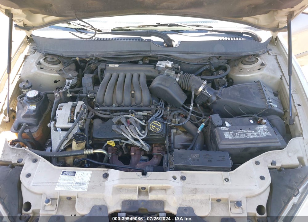 2001 FORD TAURUS SES VIN: 1FAFP55U11G120483