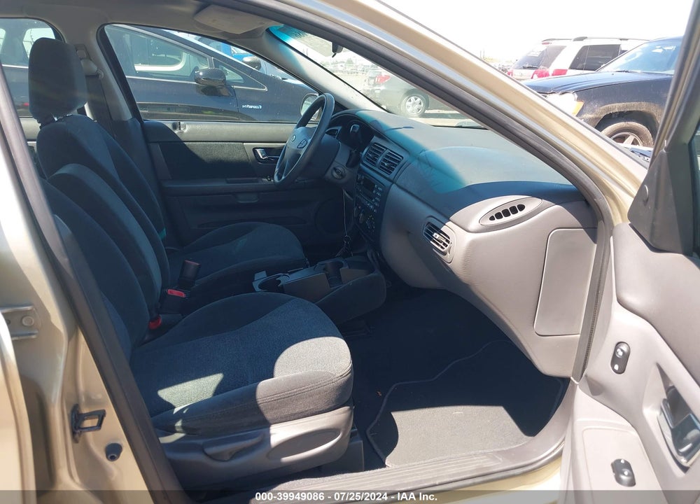 2001 FORD TAURUS SES VIN: 1FAFP55U11G120483