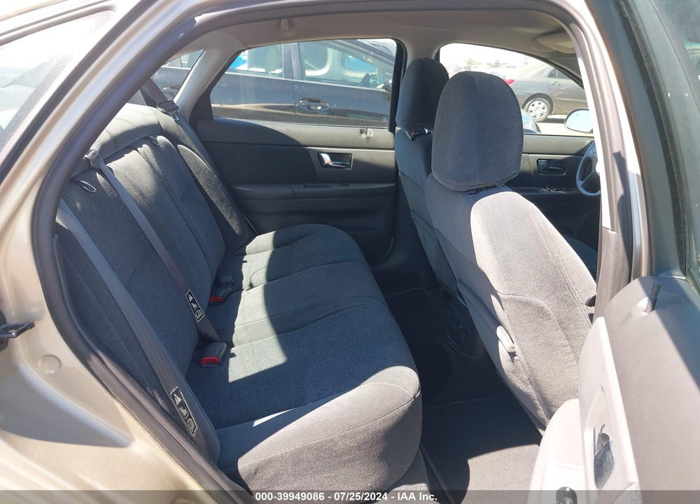 2001 FORD TAURUS SES VIN: 1FAFP55U11G120483