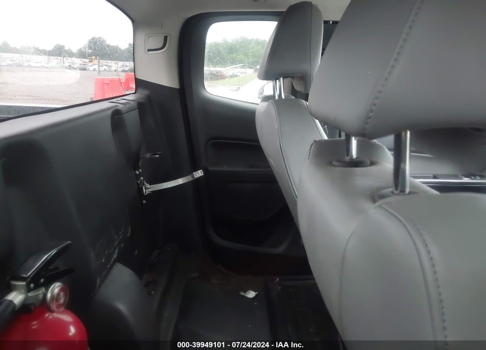 2018 CHEVROLET COLORADO WT VIN: 1GCHSBEA3J1328860