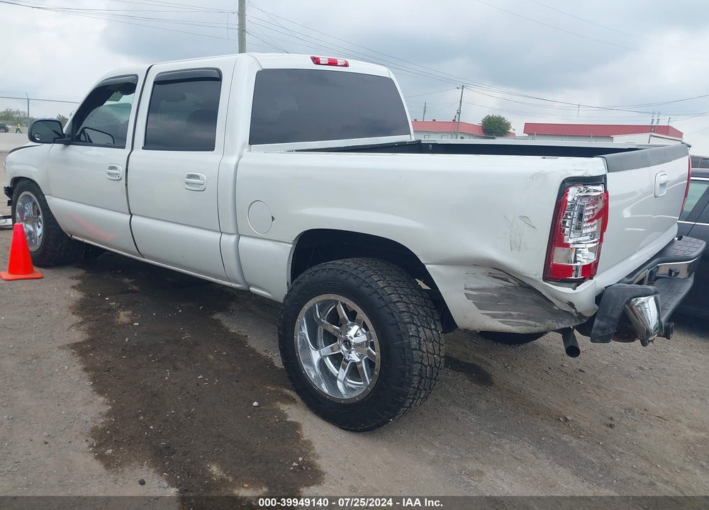 2005 GMC SIERRA 1500 SLE VIN: 2GTEK13T051181771