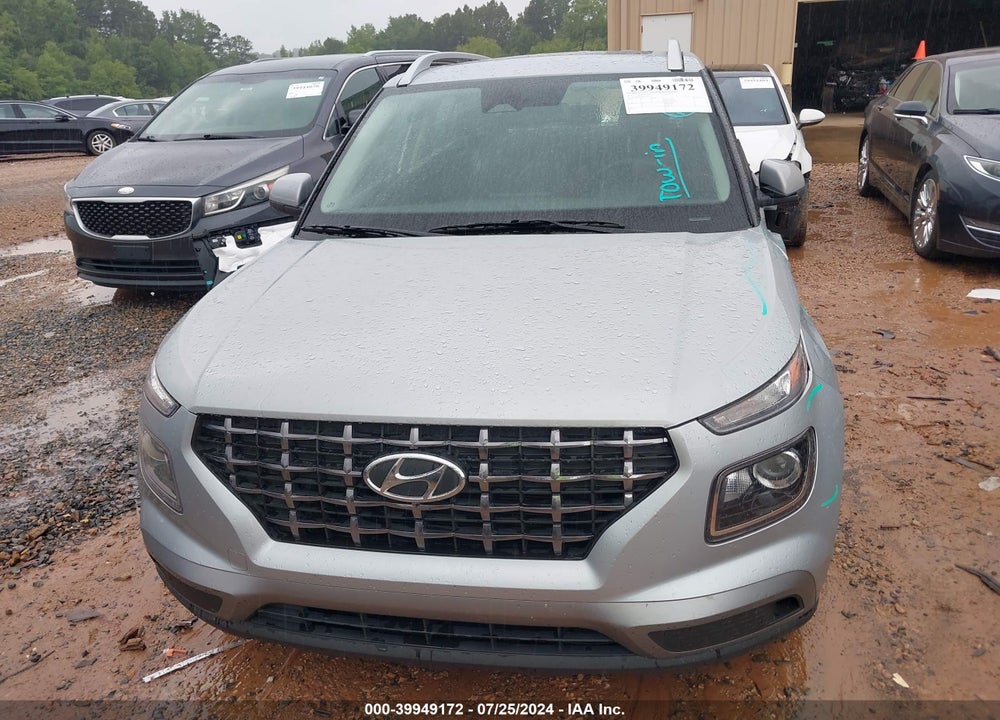 2023 HYUNDAI VENUE SEL VIN: KMHRC8A31PU222213