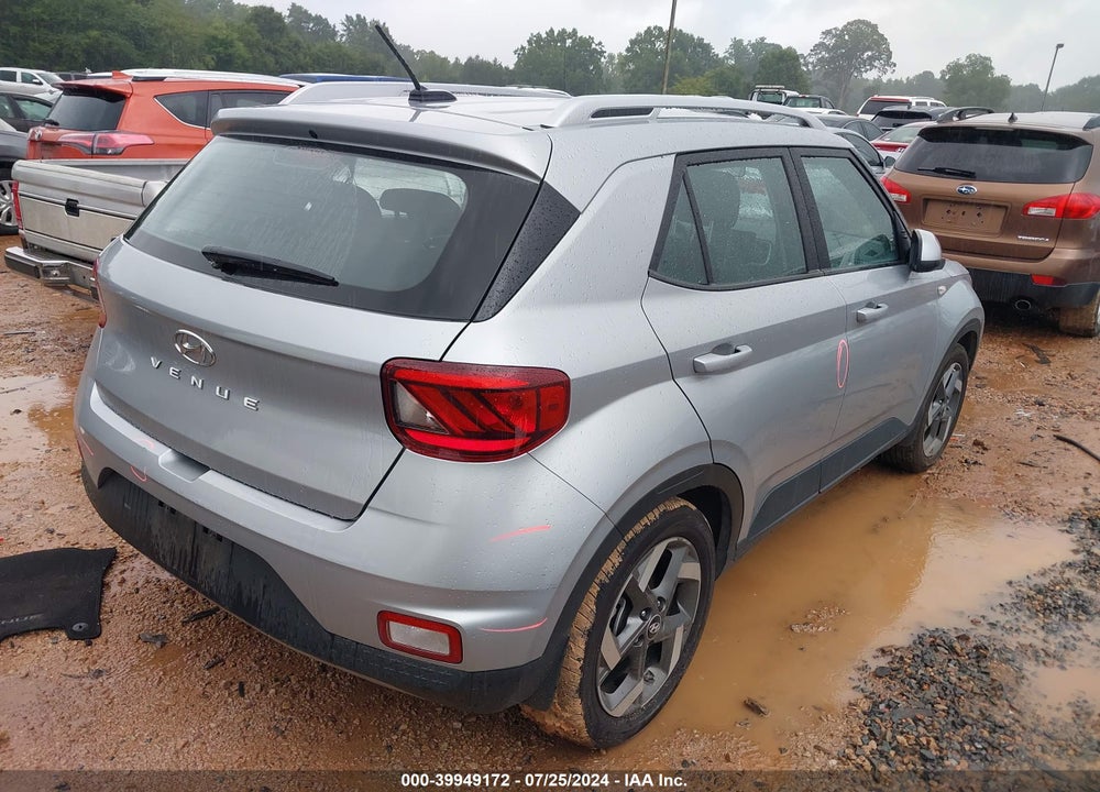 2023 HYUNDAI VENUE SEL VIN: KMHRC8A31PU222213
