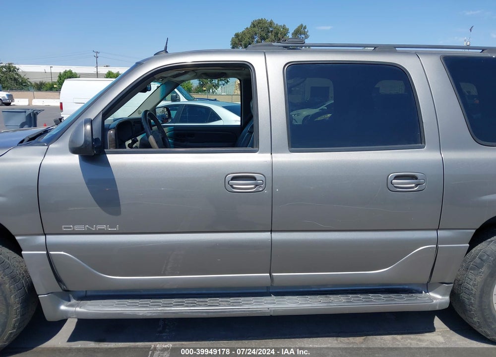 2005 GMC YUKON XL 1500 DENALI VIN: 1GKFK66U75J147567