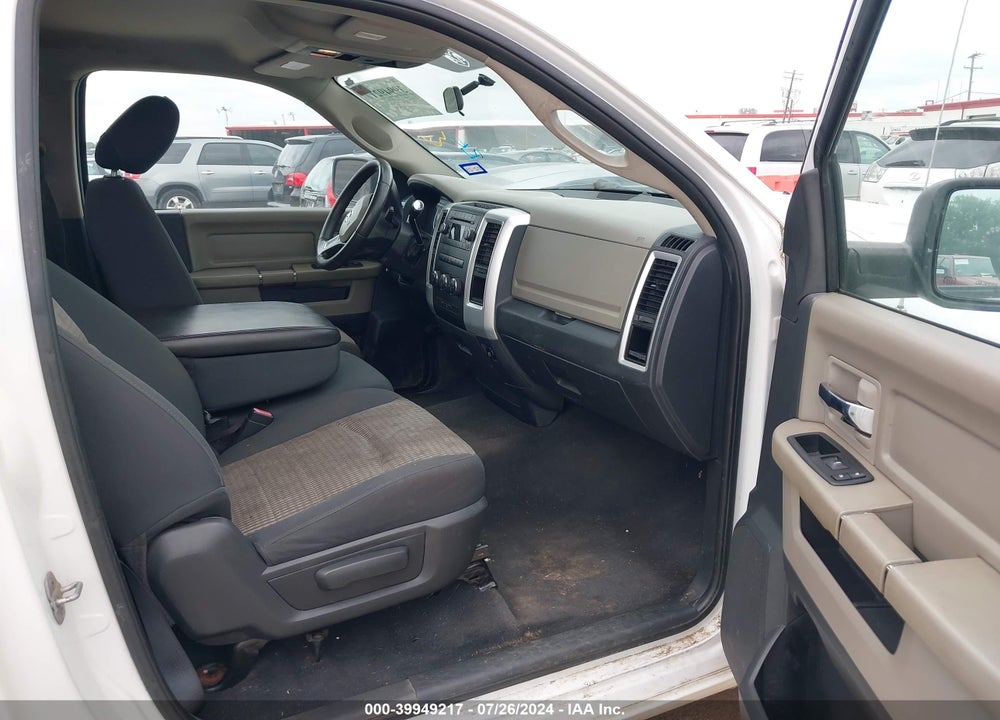 2011 RAM 1500 SLT VIN: 3D7JB1EP1BG559216