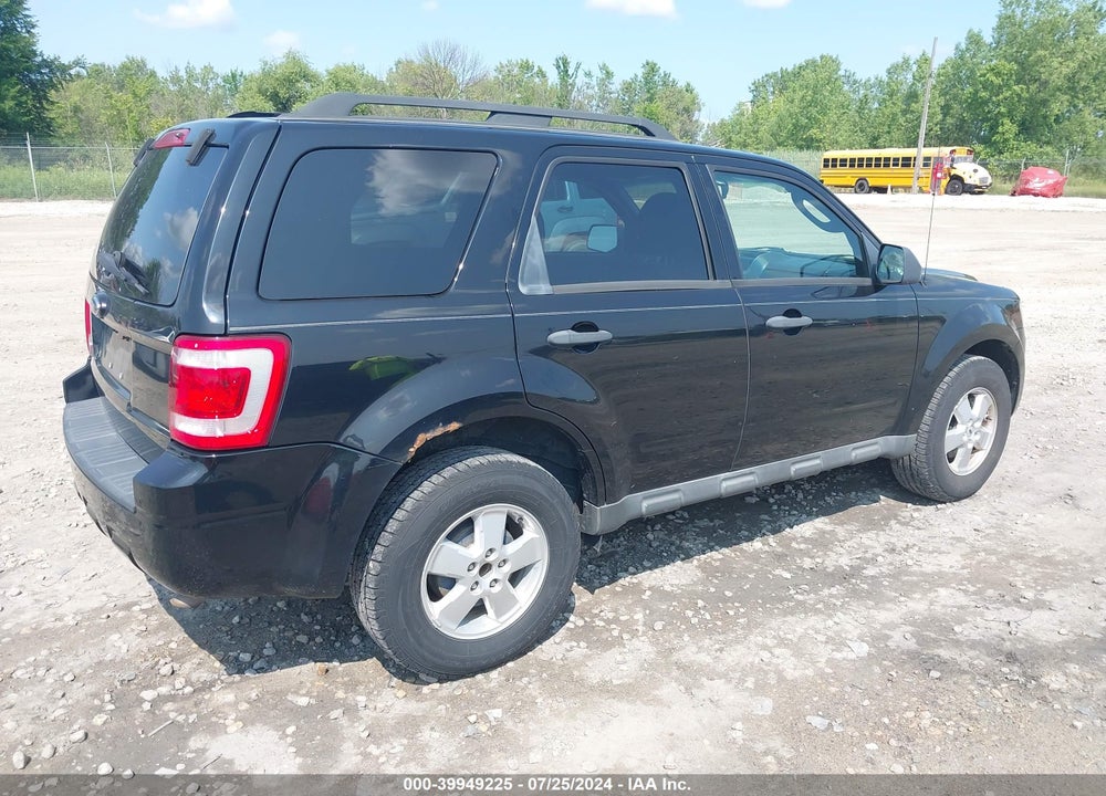 2009 FORD ESCAPE XLT VIN: 1FMCU03G79KC67904