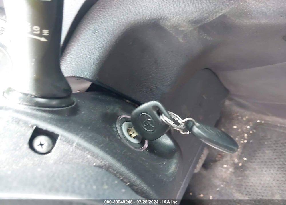 2017 TOYOTA SIENNA SE 8 PASSENGER VIN: 5TDXZ3DC1HS829548