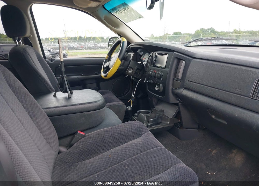 2005 DODGE RAM 1500 SLT/LARAMIE VIN: 1D7HU18D15S221953