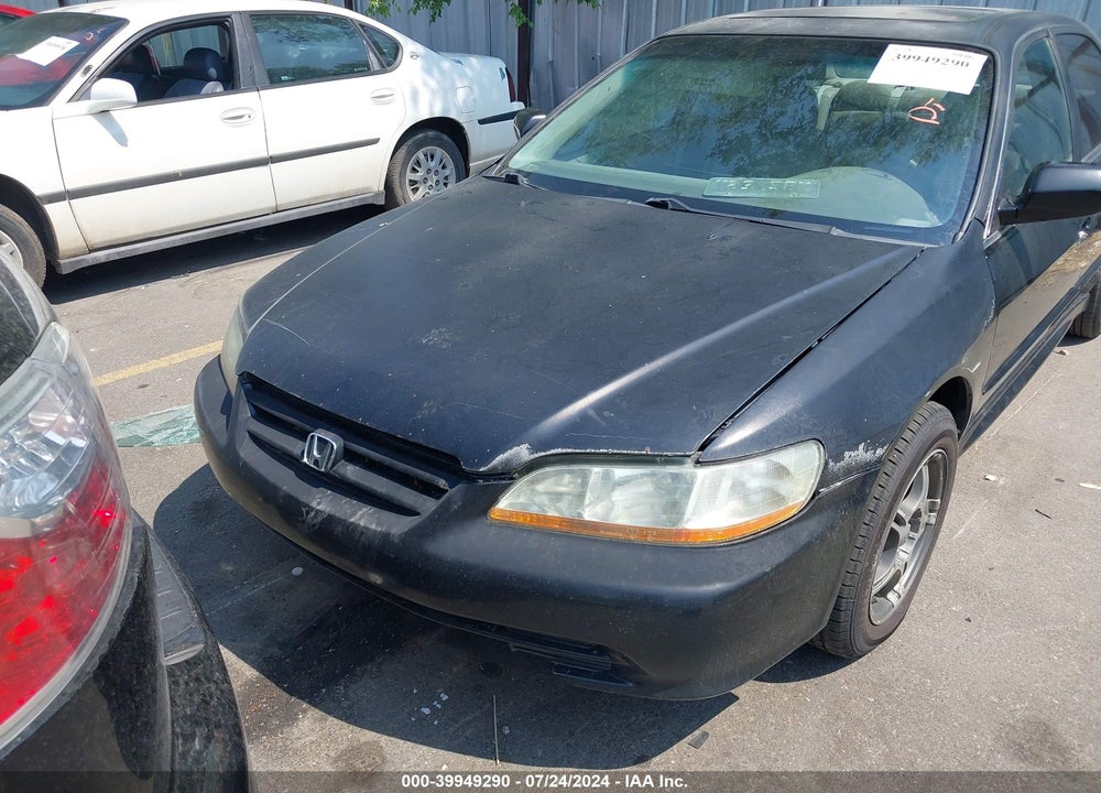 2002 HONDA ACCORD 3.0 EX VIN: 1HGCG16572A042231