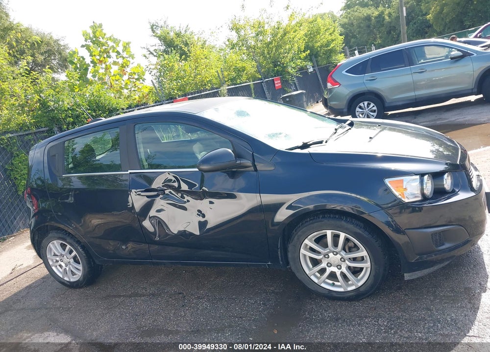2015 CHEVROLET SONIC LT MANUAL VIN: 1G1JD6SB1F4152731