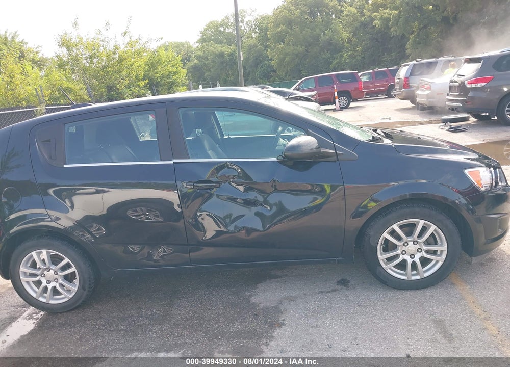 2015 CHEVROLET SONIC LT MANUAL VIN: 1G1JD6SB1F4152731