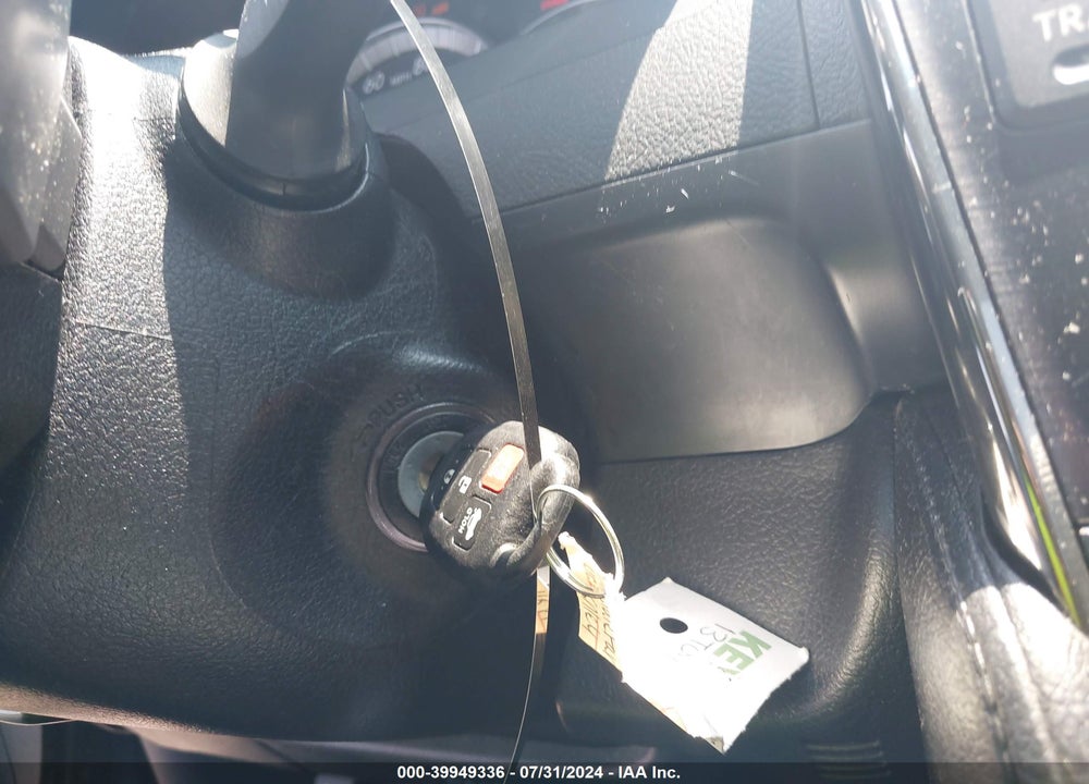2013 TOYOTA CAMRY SE VIN: 4T1BF1FK9DU204649
