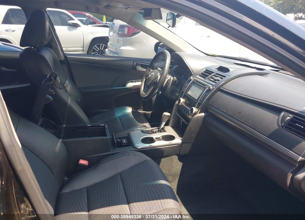2013 TOYOTA CAMRY SE VIN: 4T1BF1FK9DU204649