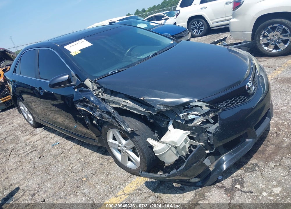 2013 TOYOTA CAMRY SE VIN: 4T1BF1FK9DU204649