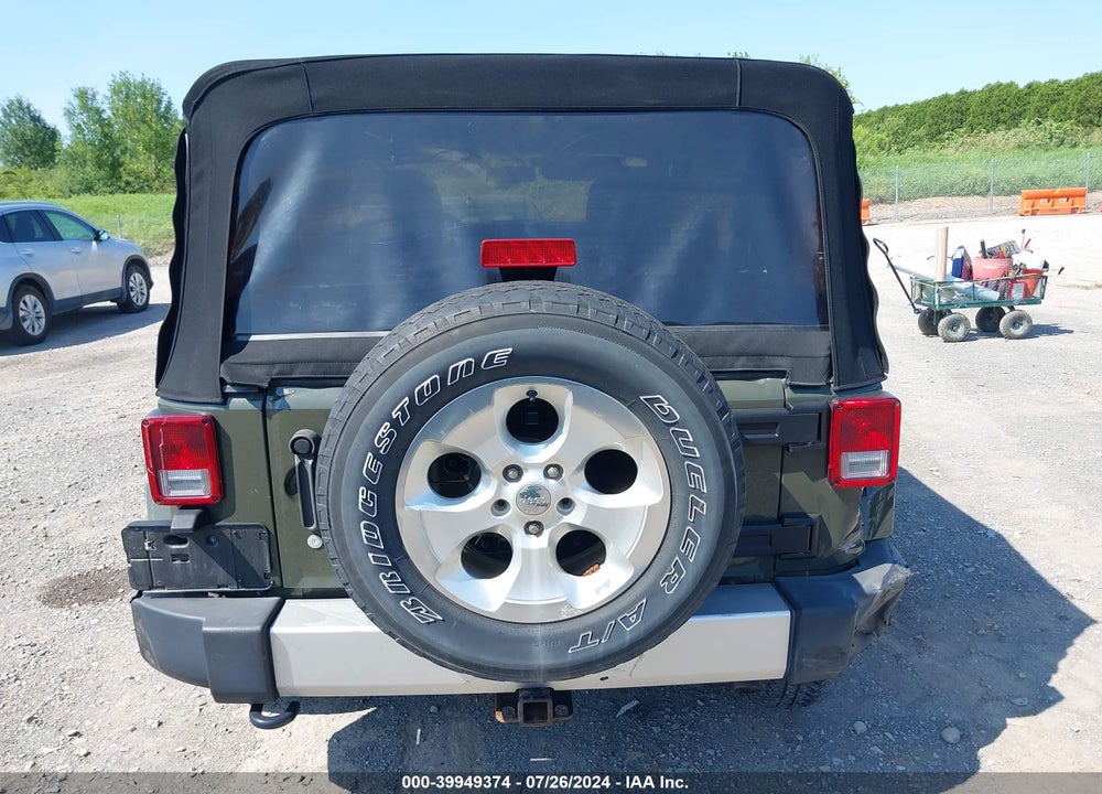 2015 JEEP WRANGLER UNLIMITED SAHARA VIN: 1C4BJWEG6FL650439