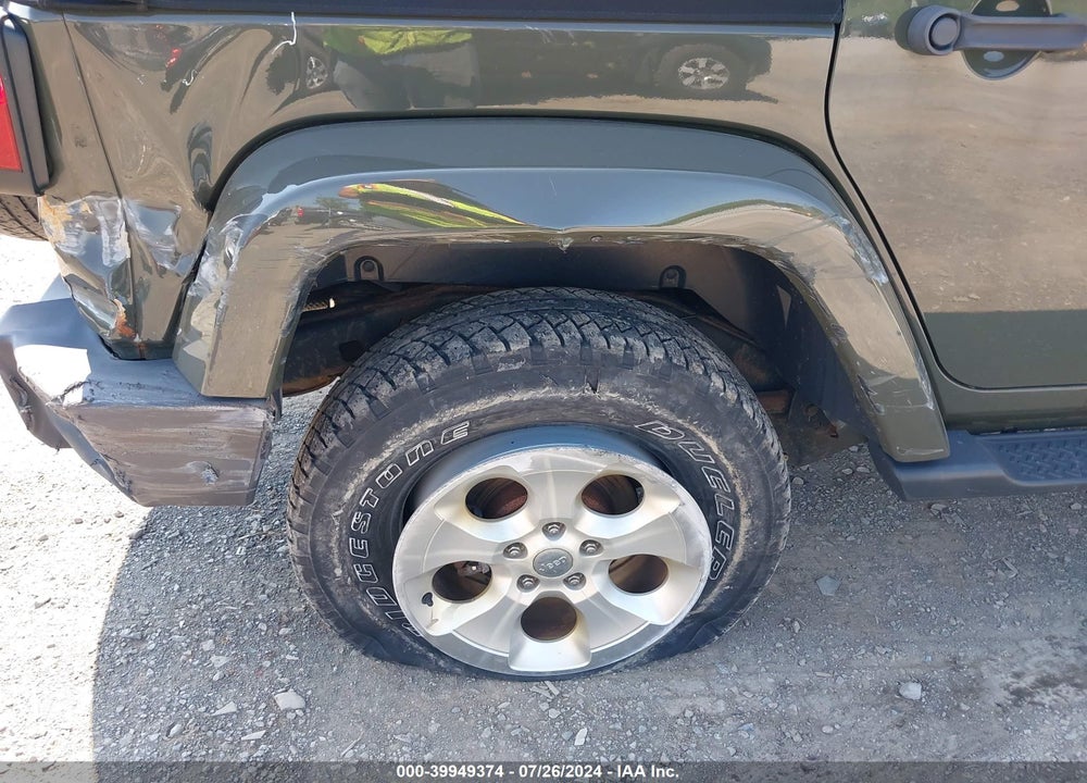2015 JEEP WRANGLER UNLIMITED SAHARA VIN: 1C4BJWEG6FL650439