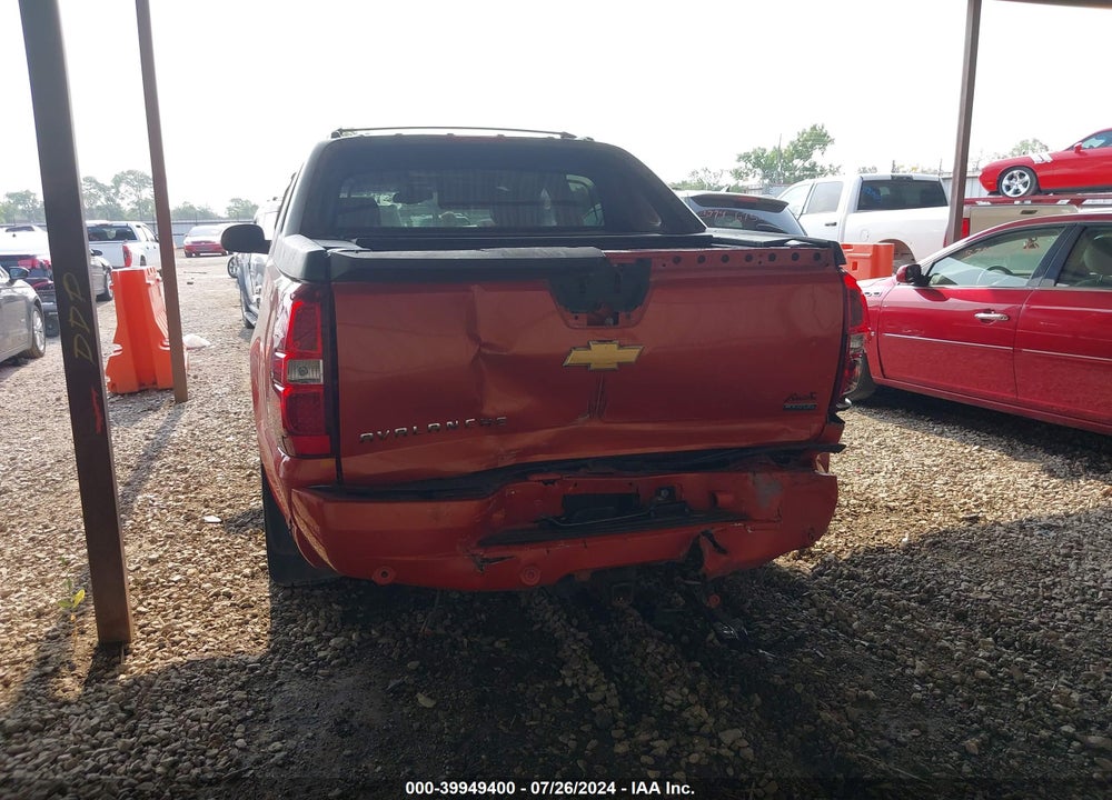 2011 CHEVROLET AVALANCHE 1500 LTZ VIN: 3GNTKGE37BG205050