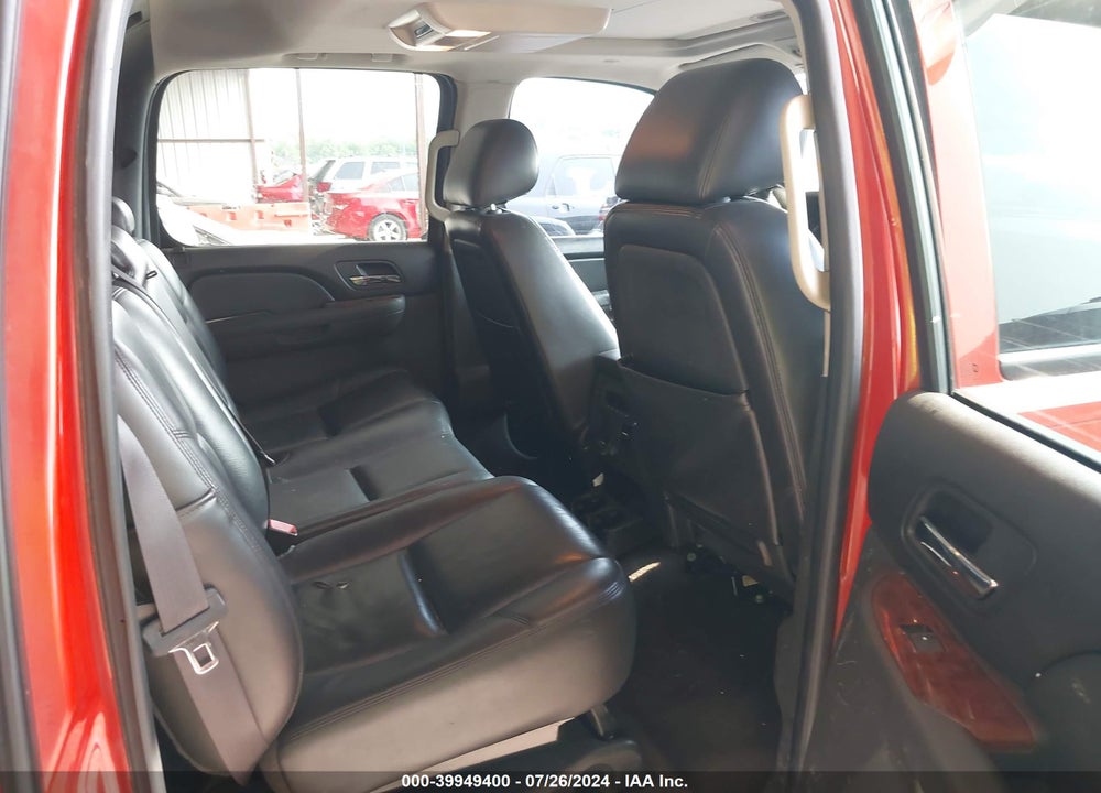 2011 CHEVROLET AVALANCHE 1500 LTZ VIN: 3GNTKGE37BG205050