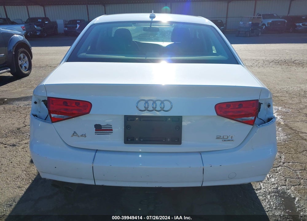2014 AUDI A4 2.0T PREMIUM VIN: WAUBFAFL7EN002592