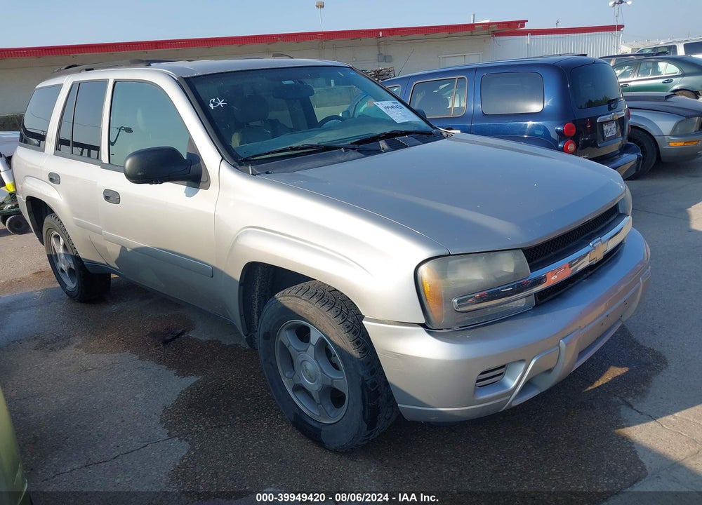 2007 CHEVROLET TRAILBLAZER LS VIN: 1GNDS13S872175682