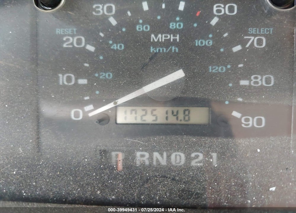 1997 FORD AEROSTAR XLT VIN: 1FMDA31XXVZB70022