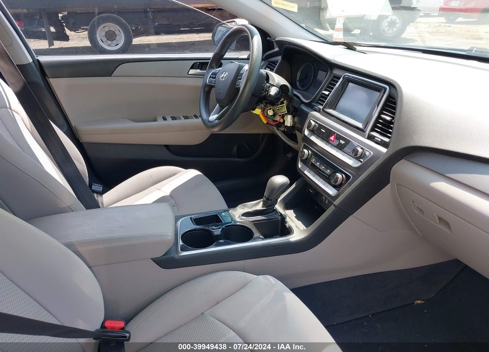 2018 HYUNDAI SONATA SE VIN: 5NPE24AF8JH649933