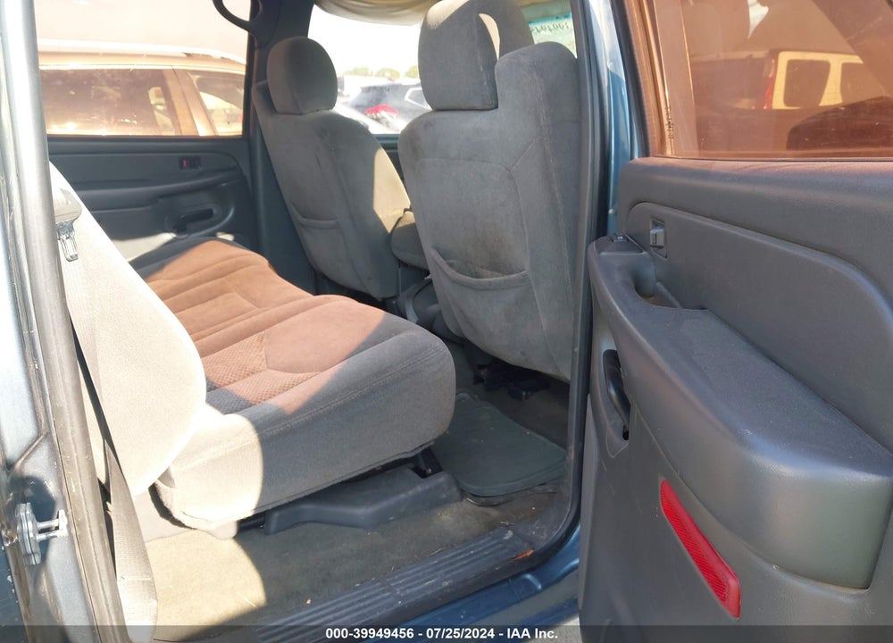 2006 CHEVROLET SILVERADO 1500 LS VIN: 2GCEC13V761301548