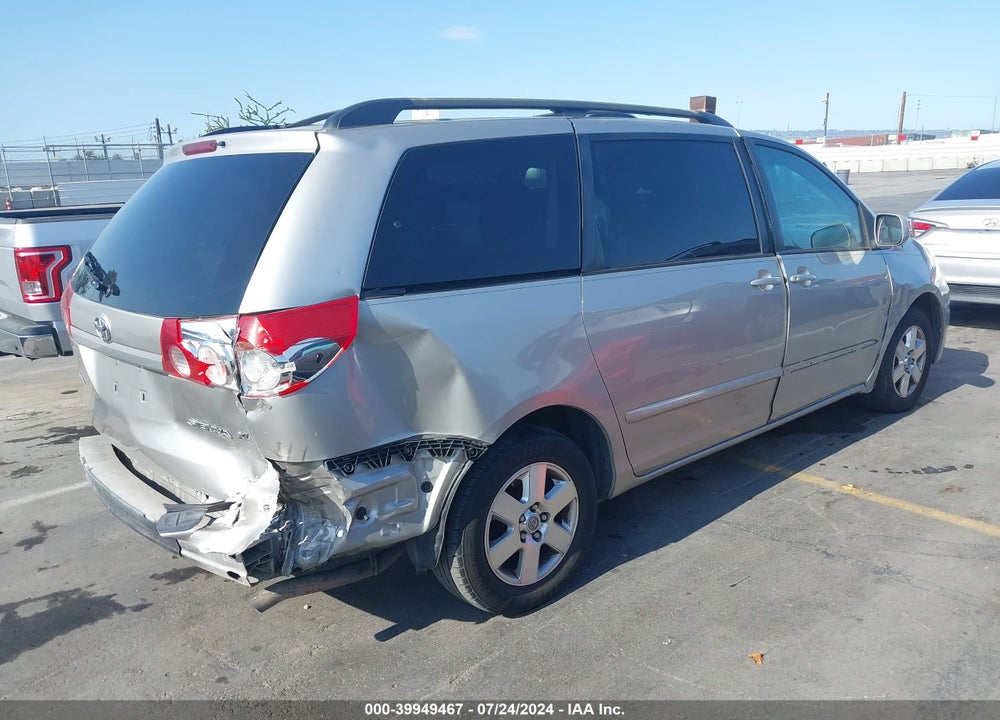 2009 TOYOTA SIENNA XLE VIN: 5TDZK22C69S273877