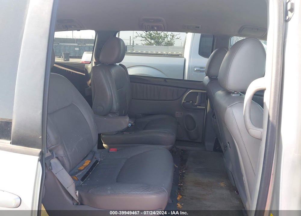 2009 TOYOTA SIENNA XLE VIN: 5TDZK22C69S273877