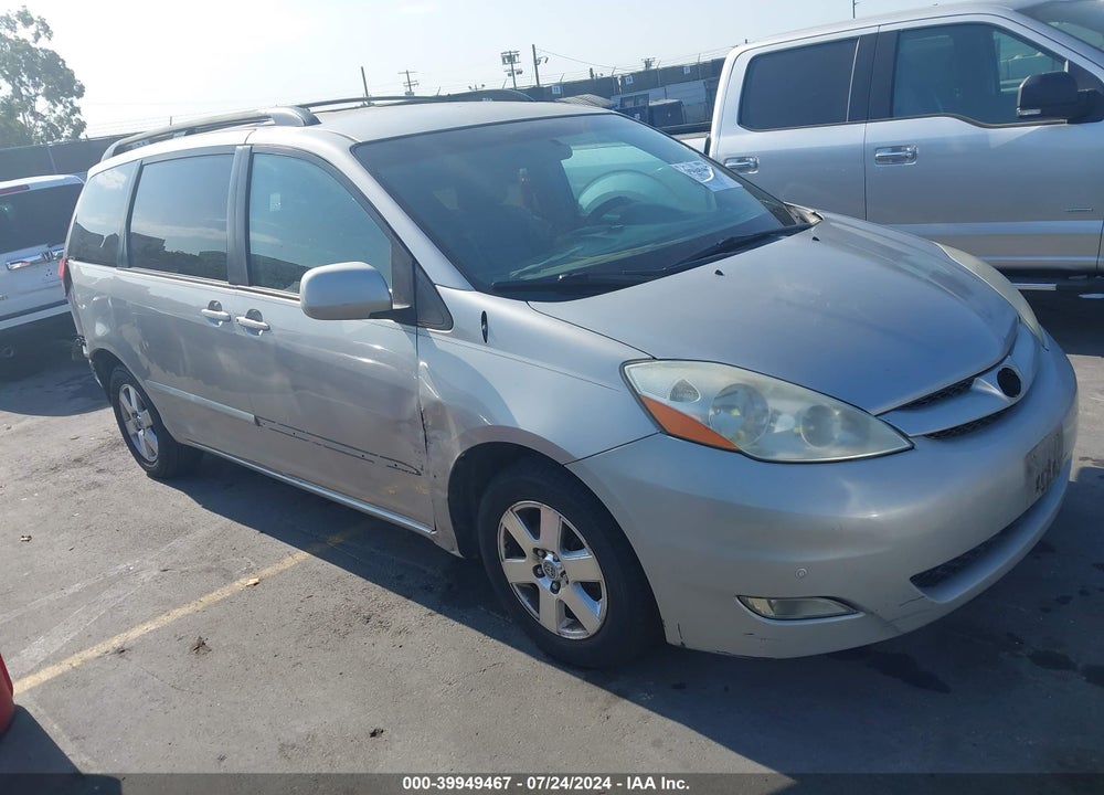 2009 TOYOTA SIENNA XLE VIN: 5TDZK22C69S273877