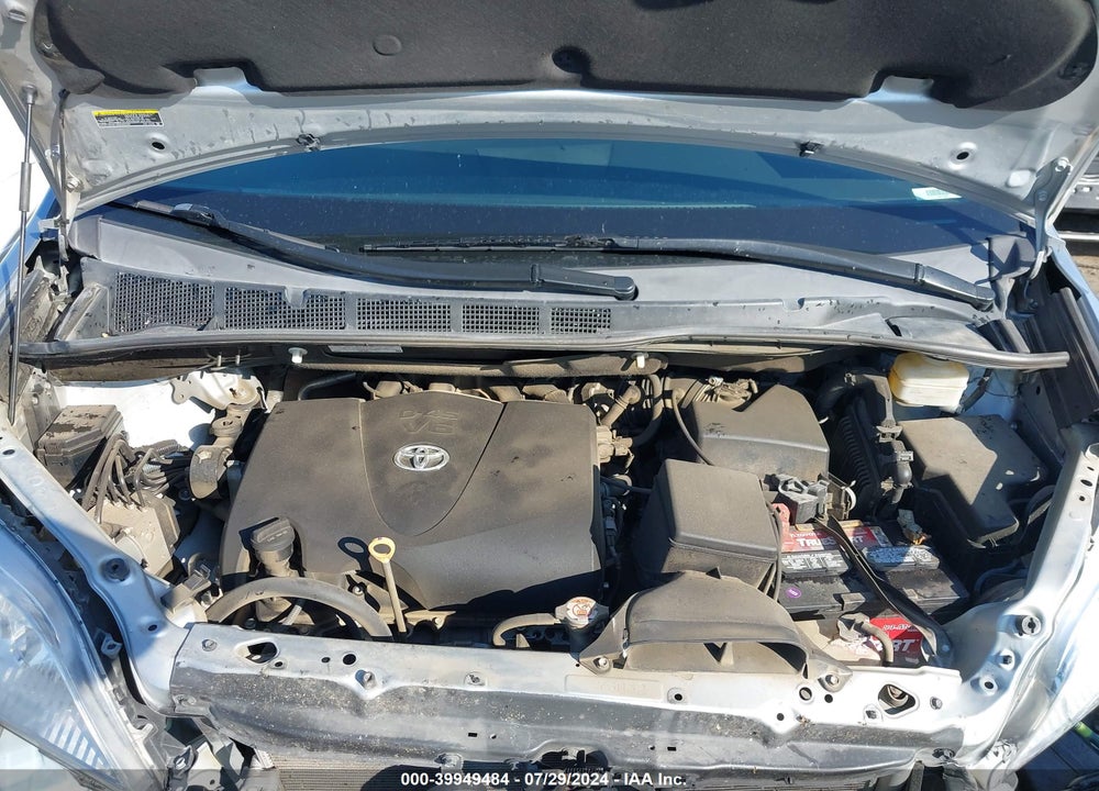 2019 TOYOTA SIENNA XLE 8 PASSENGER VIN: 5TDYZ3DC6KS970739