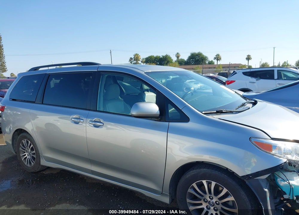 2019 TOYOTA SIENNA XLE 8 PASSENGER VIN: 5TDYZ3DC6KS970739