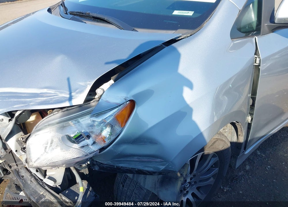 2019 TOYOTA SIENNA XLE 8 PASSENGER VIN: 5TDYZ3DC6KS970739