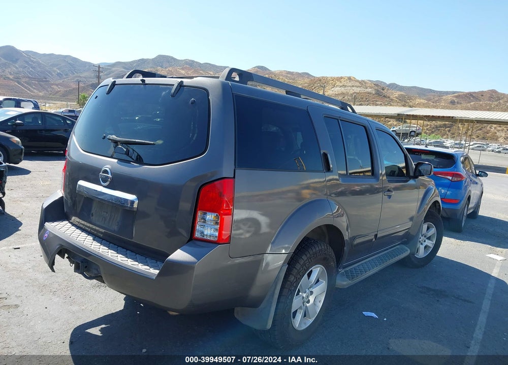 2008 NISSAN PATHFINDER SE VIN: 5N1AR18U78C612225