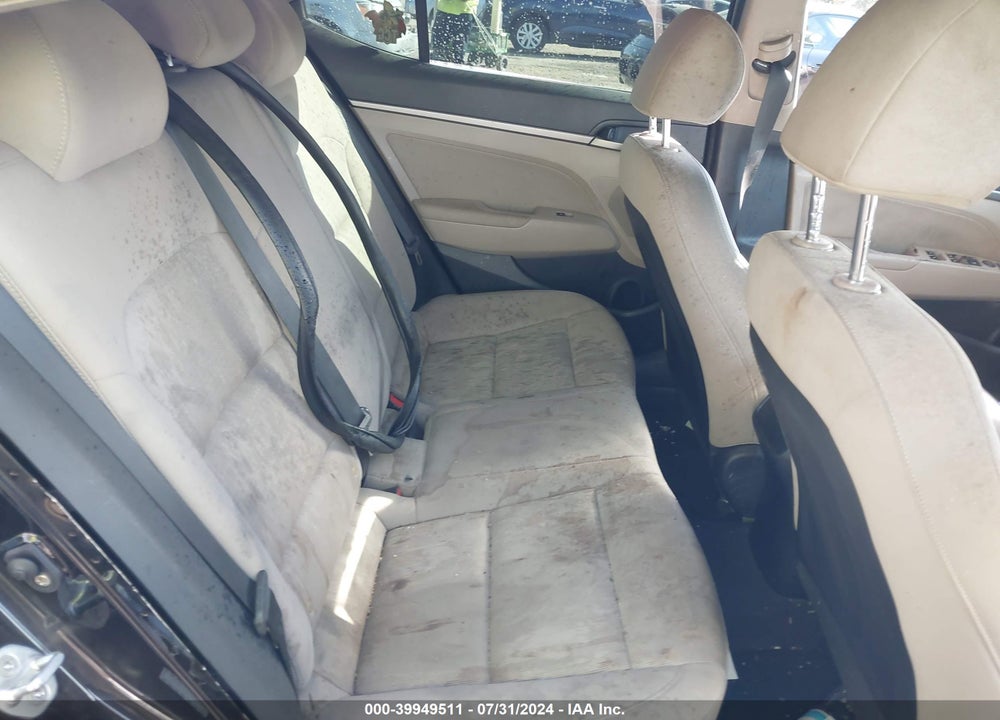 2018 HYUNDAI ELANTRA SEL VIN: KMHD84LF5JU628059