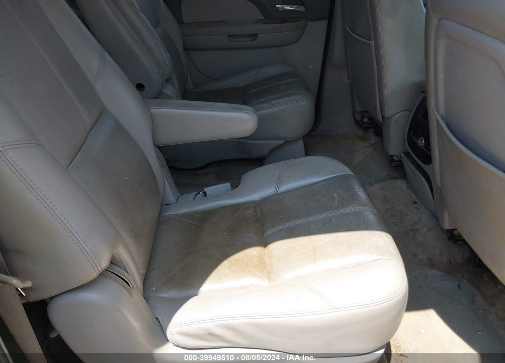 2007 CHEVROLET SUBURBAN 1500 LT VIN: 3GNFK16397G288867