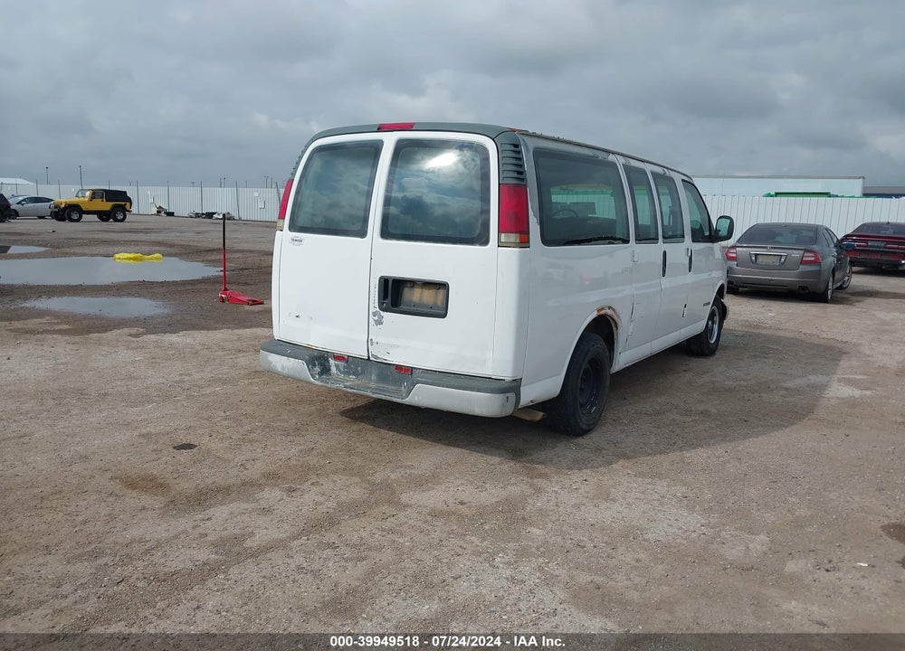 1998 GMC SAVANA STANDARD/YF7 VIN: 1GTEG15M5W1018287
