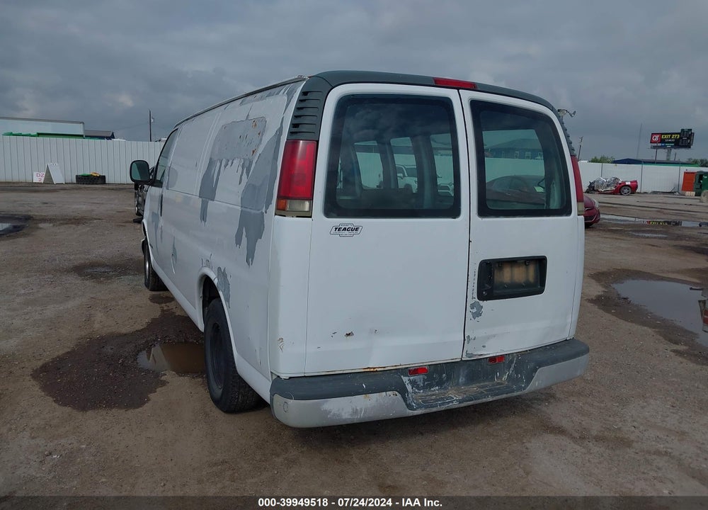 1998 GMC SAVANA STANDARD/YF7 VIN: 1GTEG15M5W1018287