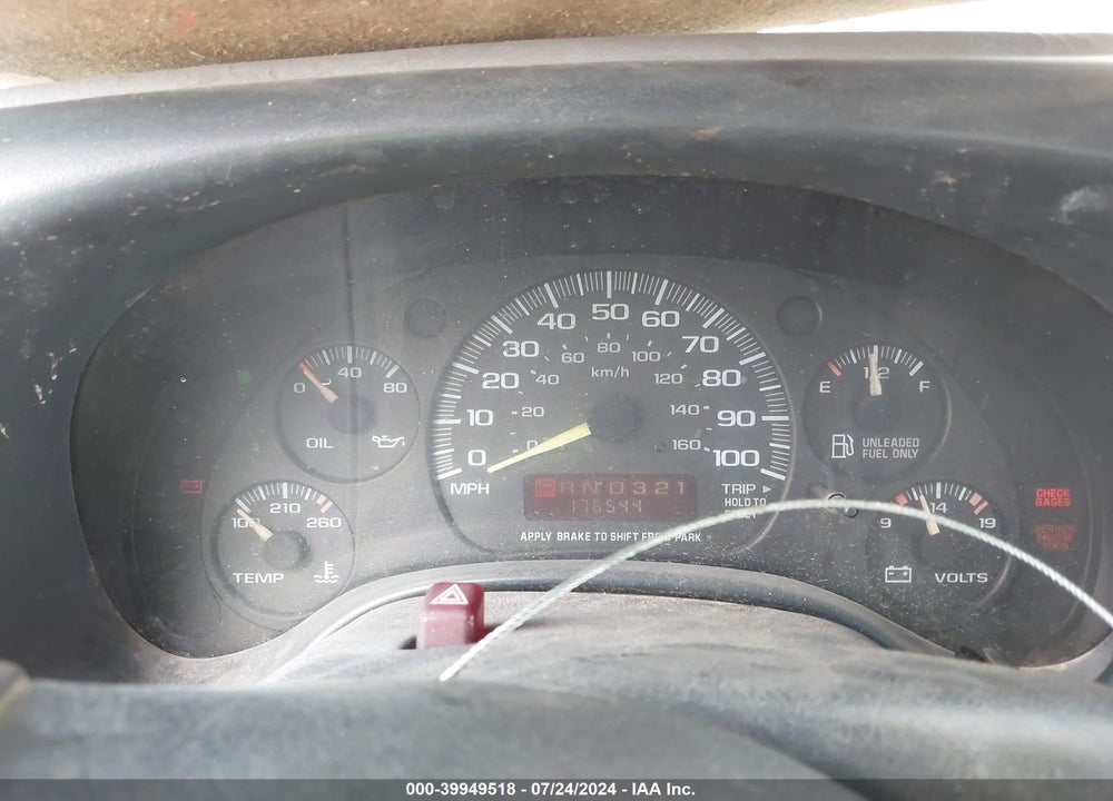 1998 GMC SAVANA STANDARD/YF7 VIN: 1GTEG15M5W1018287