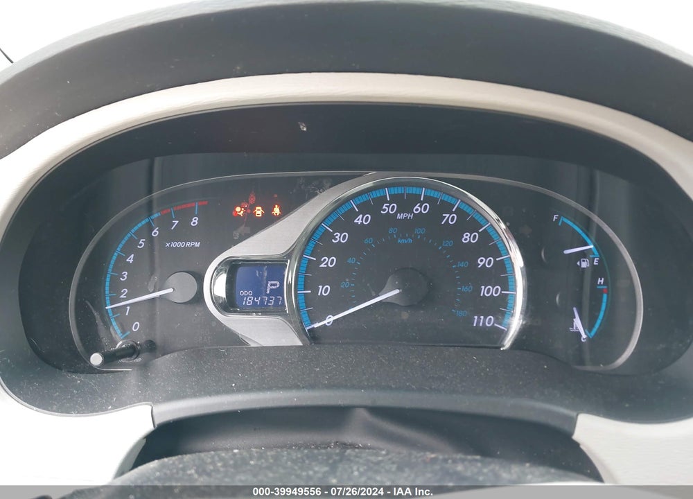 2011 TOYOTA SIENNA LIMITED V6/XLE V6/XLE V6 AUTO ACCESS SEAT VIN: 5TDYK3DC9BS023344