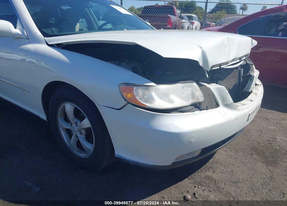 2006 HYUNDAI AZERA LIMITED/SE VIN: KMHFC46F86A075225