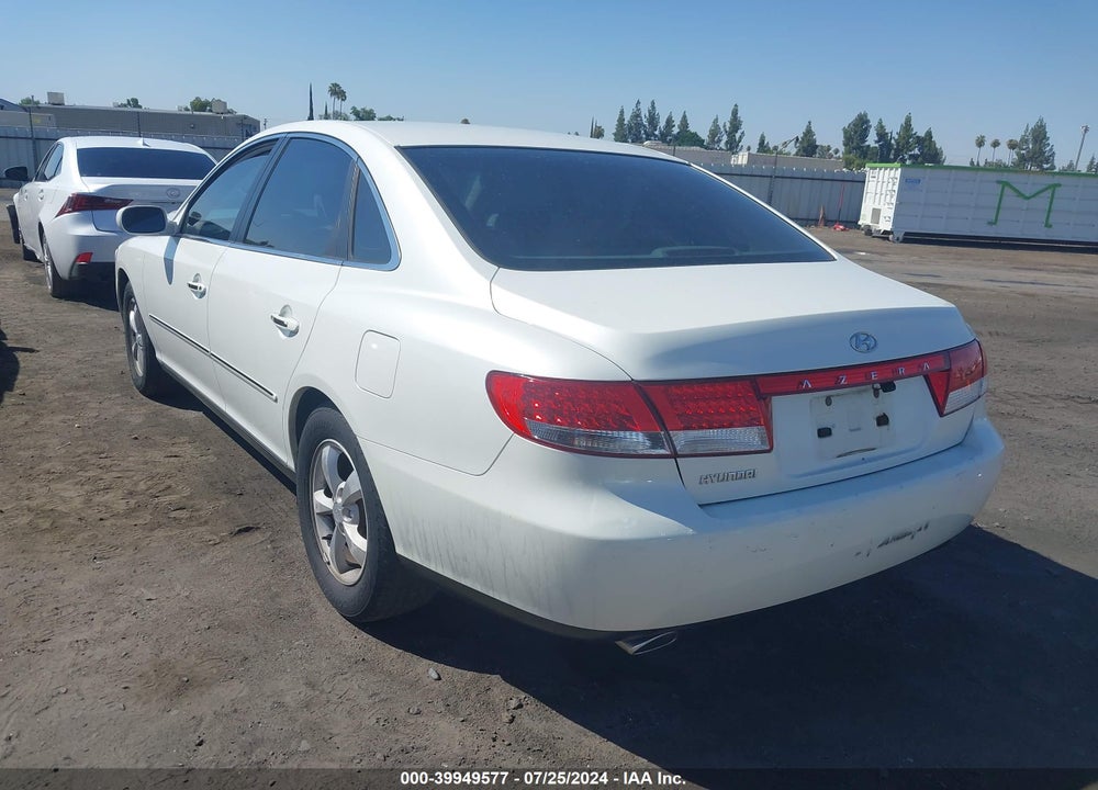 2006 HYUNDAI AZERA LIMITED/SE VIN: KMHFC46F86A075225