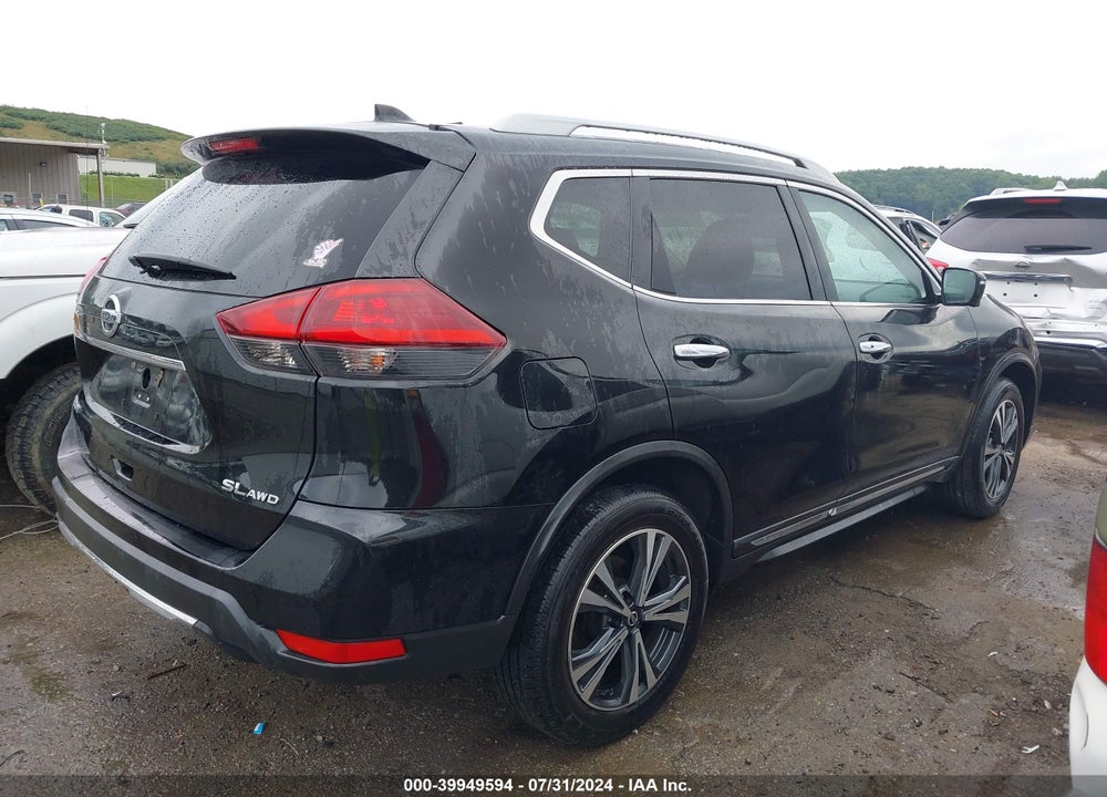 2018 NISSAN ROGUE VIN: 5N1AT2MV0JC728765
