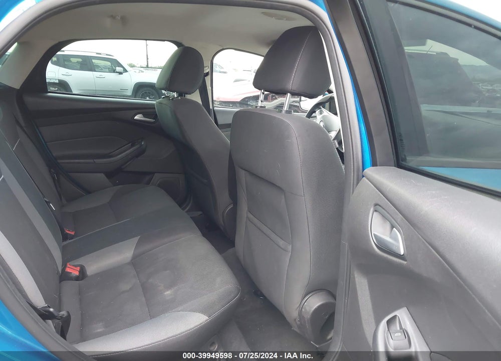 2013 FORD FOCUS SE VIN: 1FADP3K25DL353244