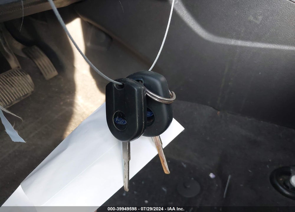 2013 FORD FOCUS SE VIN: 1FADP3K25DL353244