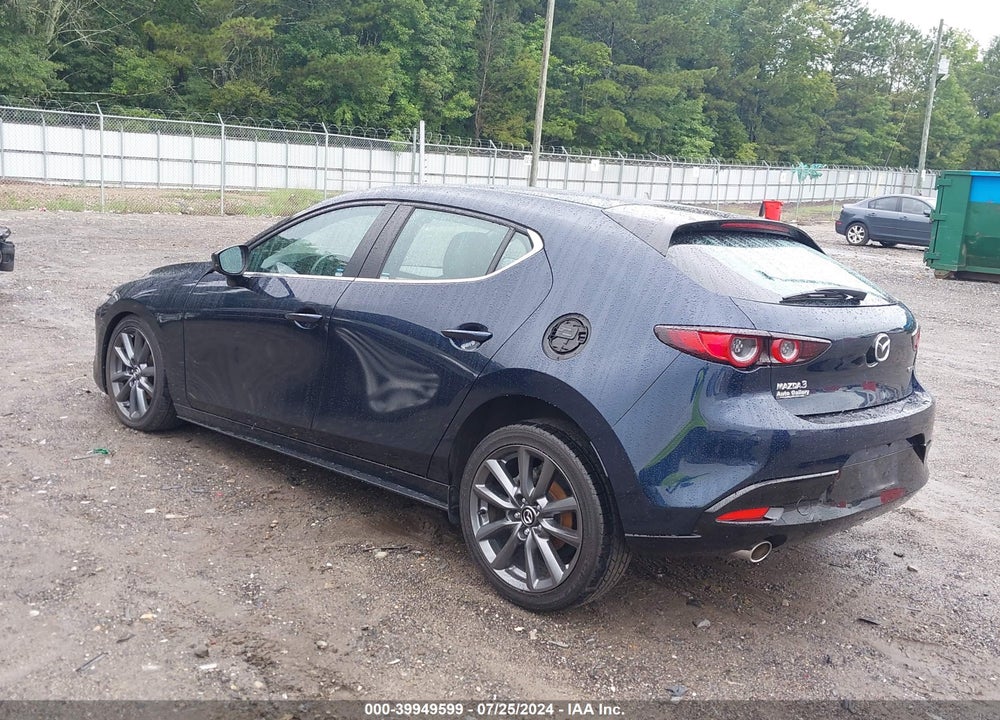 2021 MAZDA 3 SELECT VIN: JM1BPAKL1M1336791