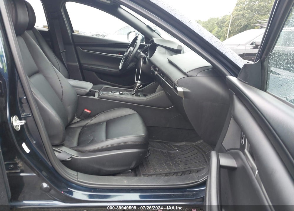 2021 MAZDA 3 SELECT VIN: JM1BPAKL1M1336791