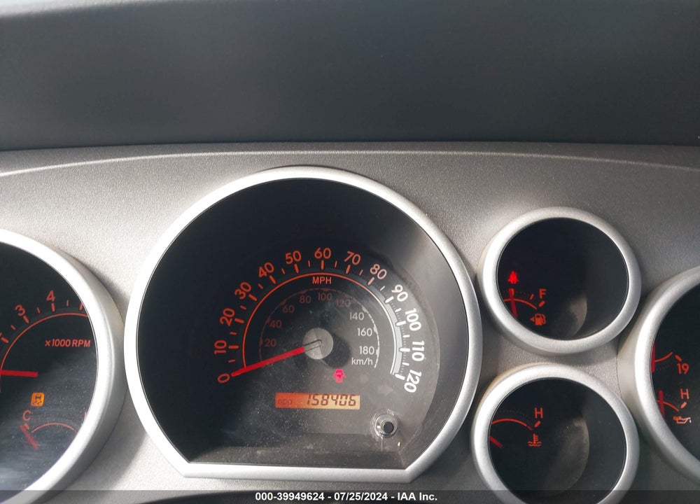 2011 TOYOTA TUNDRA GRADE 5.7L V8 VIN: 5TFRY5F17BX100443